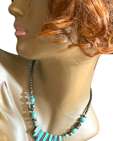Beautiful Turquois & Hematite Bead Cleopatra necklace Southwestern style