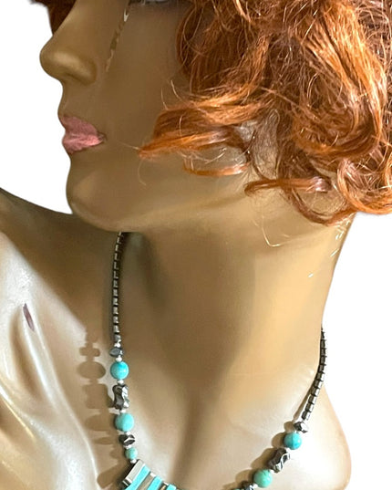 Beautiful Turquois & Hematite Bead Cleopatra necklace Southwestern style