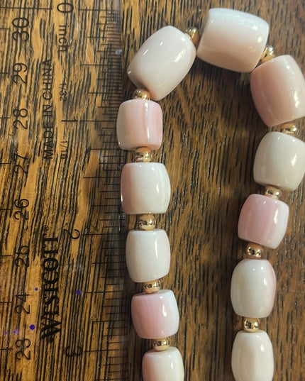 Antique Angel Skin Coral graduated bead necklace Rare