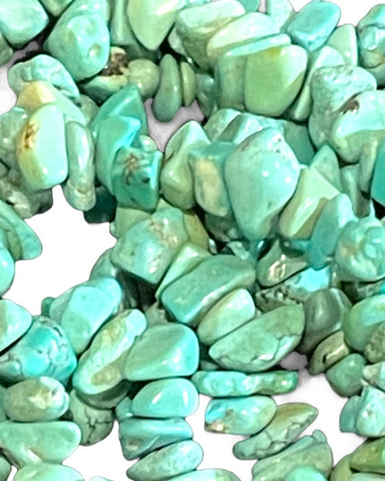 Vintage export dyed howlite faux turquoise Chip long 36”’necklace
