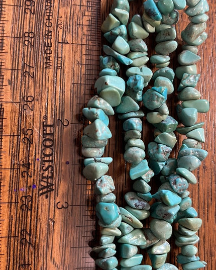 Vintage export dyed howlite faux turquoise Chip long 36”’necklace