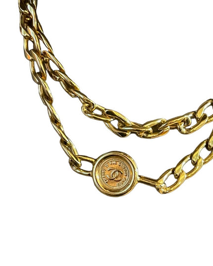 Vintage 1993 (93A) Chanel Authentic Gold finish chain belt