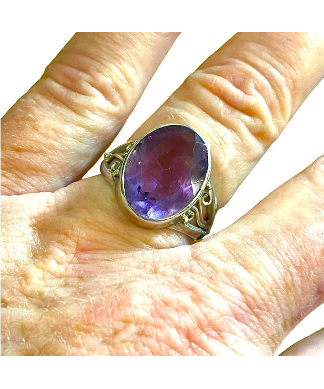 Lovely hand made bezel set ornate filagree sterling 925 silver amethyst ring