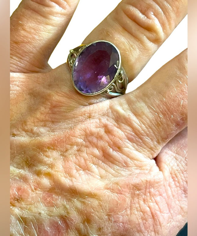 Lovely hand made bezel set ornate filagree sterling 925 silver amethyst ring