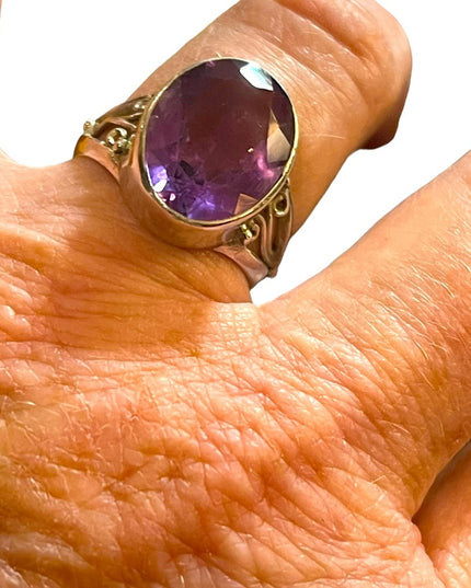 Lovely hand made bezel set ornate filagree sterling 925 silver amethyst ring