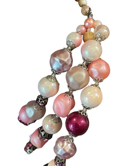 Stunning 1950s pink crystal glass resin rhinestone party 3 strand necklace