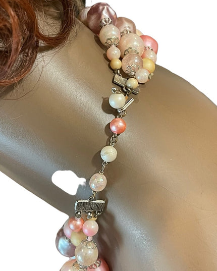 Stunning 1950s pink crystal glass resin rhinestone party 3 strand necklace