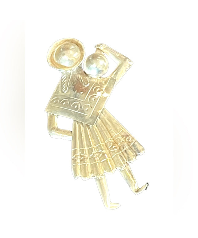 Vintage 1930s Sterling silver 925 Peru Lady carry water tribal native brooch