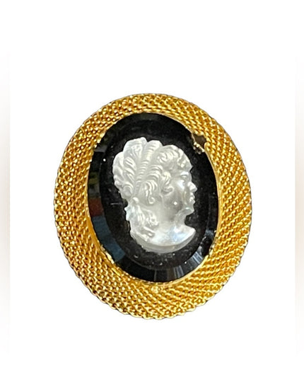 Vintage gold plated finish carved glass cameo brooch