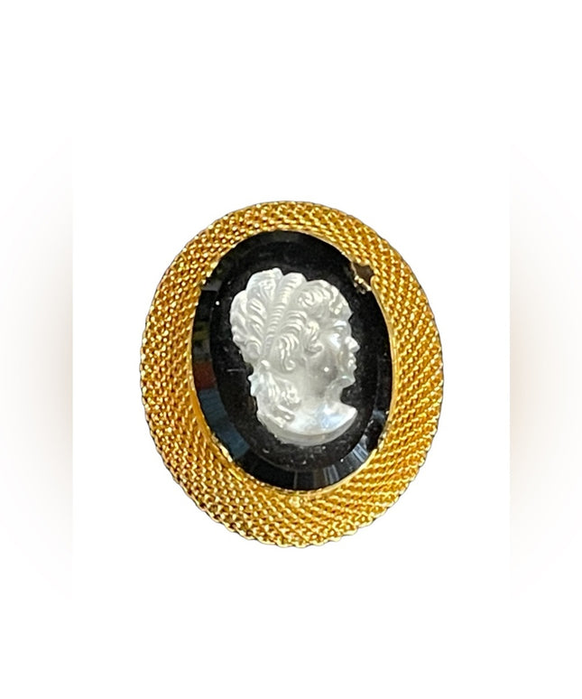 Vintage gold plated finish carved glass cameo brooch
