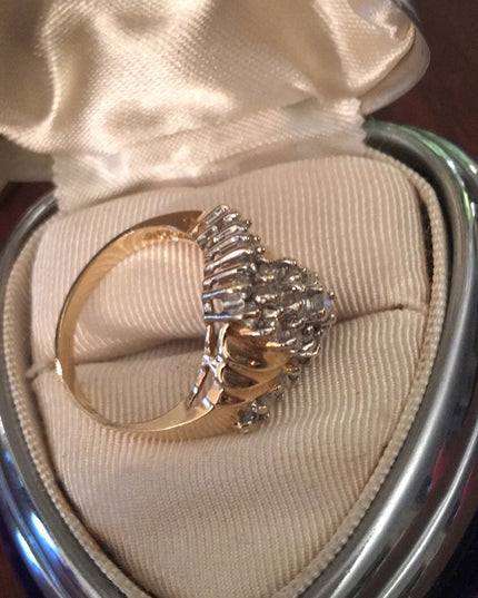 - 14k Gold 1 TCW Diamond cluster ring w/Appraisal