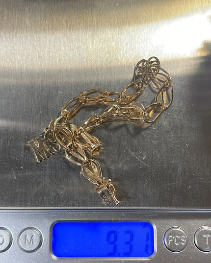 Vintage Solid 10k Gold Charm bracelet with MOM charm