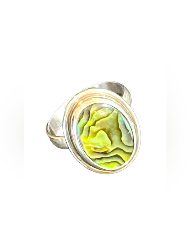 Stunning sterling silver 925 encased Abalone oval ring