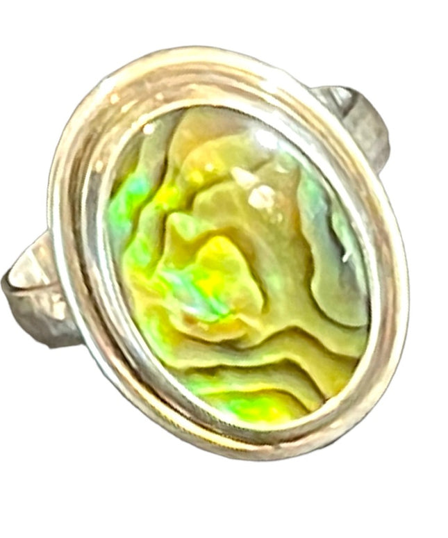 Stunning sterling silver 925 encased Abalone oval ring