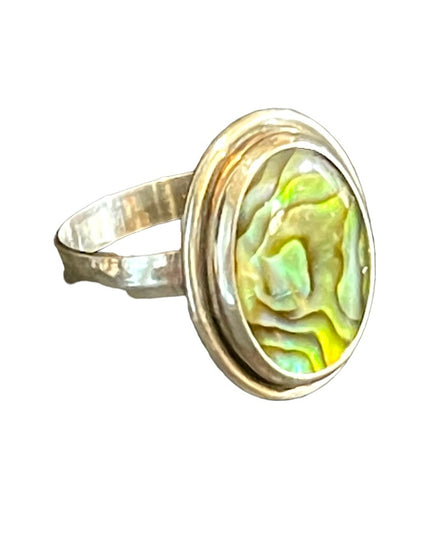 Stunning sterling silver 925 encased Abalone oval ring