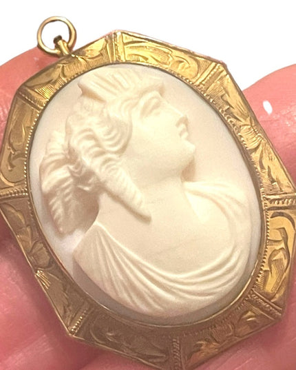 Lovely Antique Gold filled ornate white Coral Carved CAMEO Brooch pendant