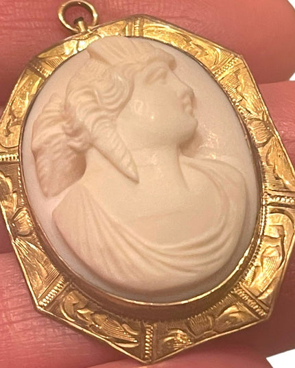 Lovely Antique Gold filled ornate white Coral Carved CAMEO Brooch pendant