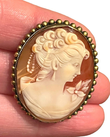 Lovely LG Carved Sardonyx GF Brass Antique Cameo brooch pendant