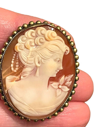 Lovely LG Carved Sardonyx GF Brass Antique Cameo brooch pendant