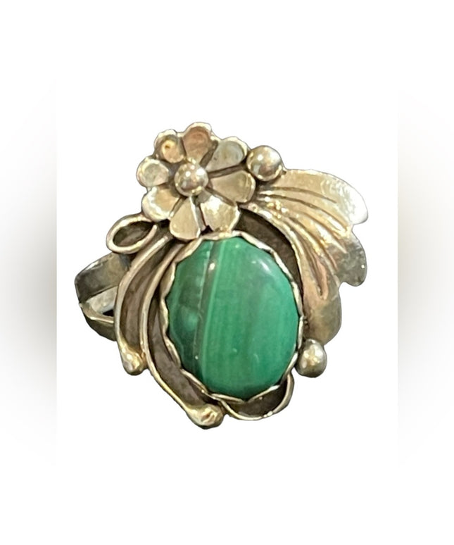 VINTAGE NAVAJO NATIVE AMERICAN HAND MADE MALACHITE STERLING RING SZ6 Angela