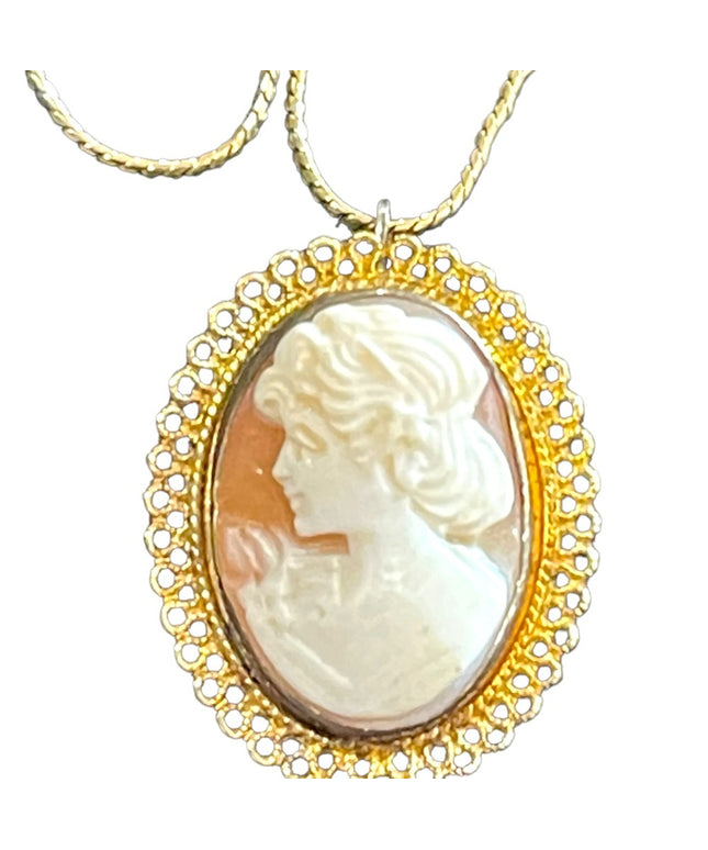 Vintage Gold filled GF sterling silver 925 Shell cameo brooch pendant necklace