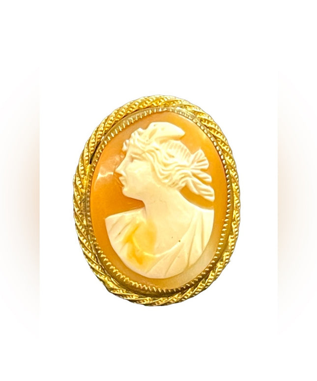 Vintage GP gold Finish wash Shell Cameo brooch pin Left facing