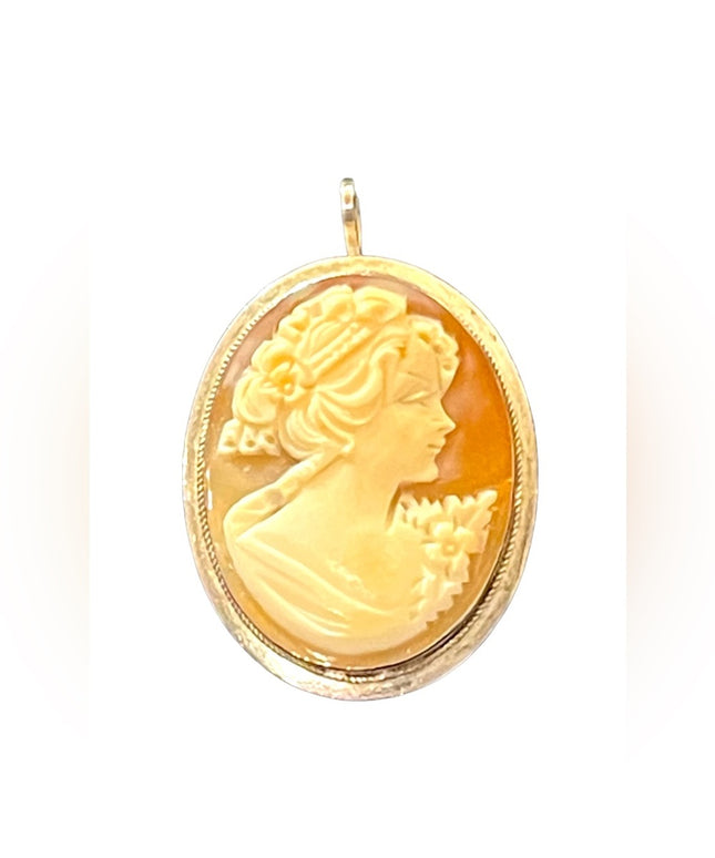 Vintage 925 Sterling silver Italy Hand Carved Shell Cameo brooch pendant
