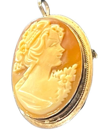 Vintage 925 Sterling silver Italy Hand Carved Shell Cameo brooch pendant