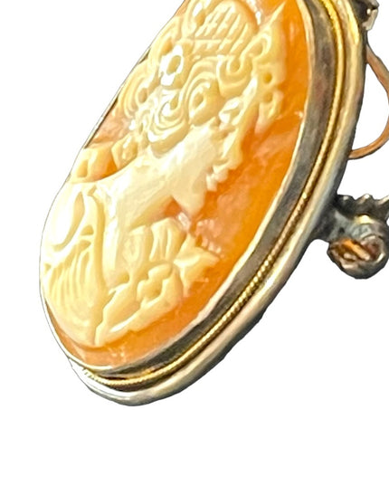 Vintage sterling silver Italy Carved Shell Cameo brooch pendant