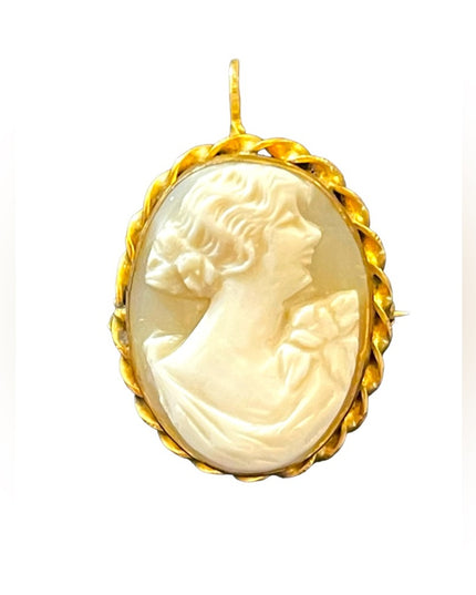 Vintage 1960s Gold filled GF carved Shell Cameo brooch pendant