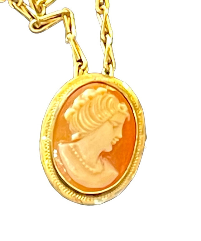 Vintage 12k gold filled Shell Cameo on gold chain necklace