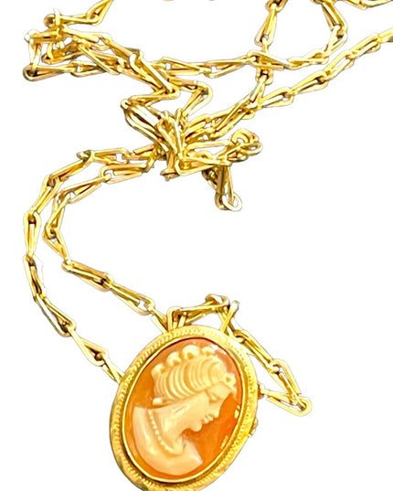 Vintage 12k gold filled Shell Cameo on gold chain necklace