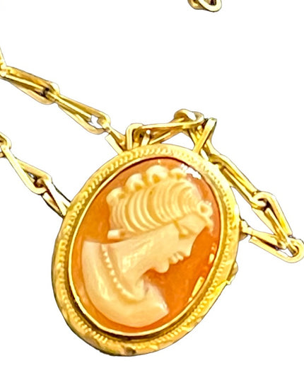 Vintage 12k gold filled Shell Cameo on gold chain necklace
