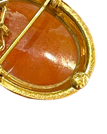Vintage 12k gold filled Shell Cameo on gold chain necklace