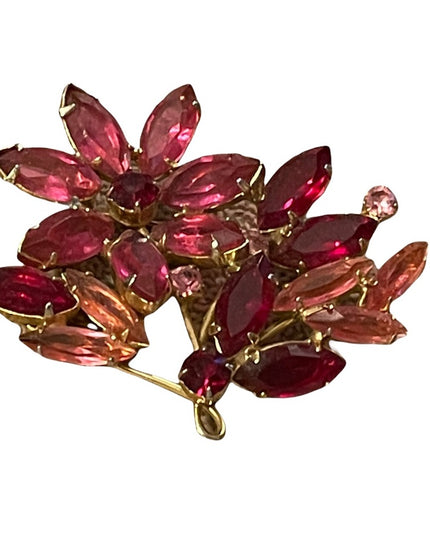 Vintage Juliana? pink crystal gold finish brooch Sparkle!