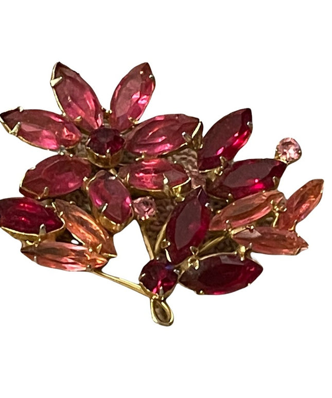 Vintage Juliana? pink crystal gold finish brooch Sparkle!