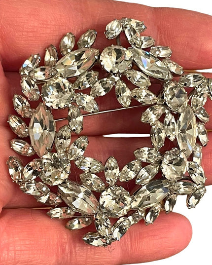 Lovely Large 1950s Stunning SHERMAN clear Crystal brooch silver finish