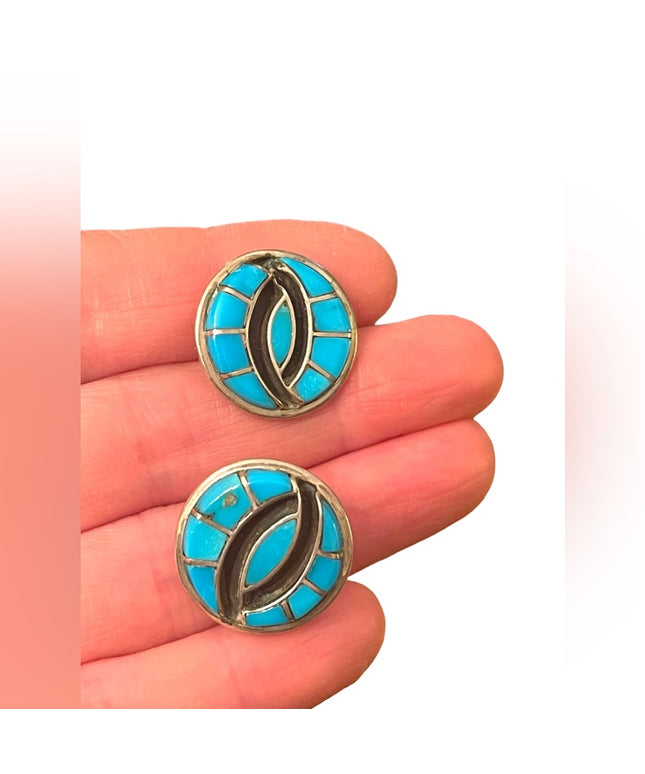Vintage Southwestern Native Turquoise Sterking silver black onyx inlay earrings