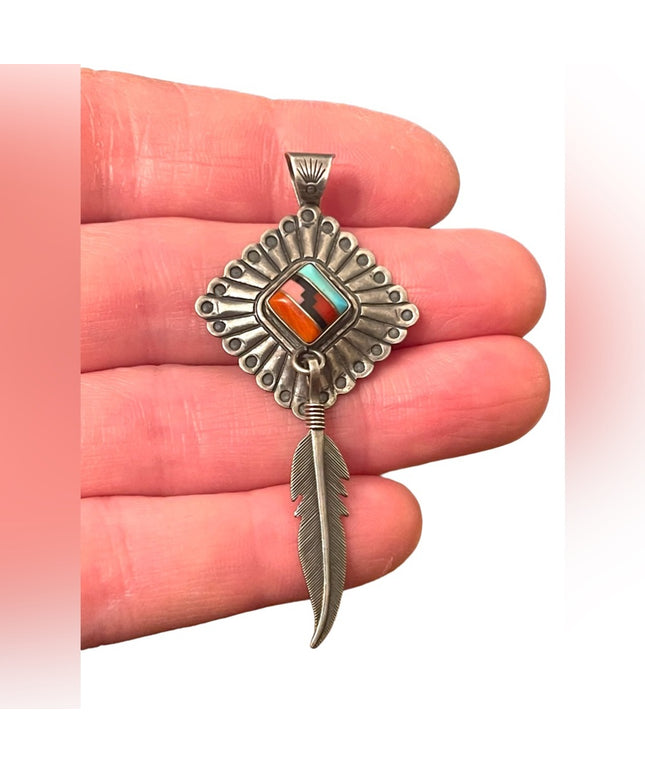 Vintage Carolyn Pollack Southwestern sterling necklace pendant stone inlay