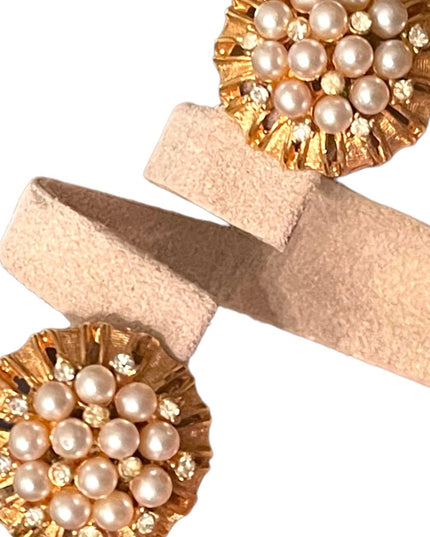 Lovely vintage gp gold finish faux pearl rhinestone fancy clip on earrings