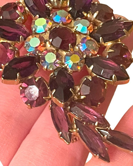 Vintage 1960s purple crystal glass Large Juliana? style flower rhinestone brooch