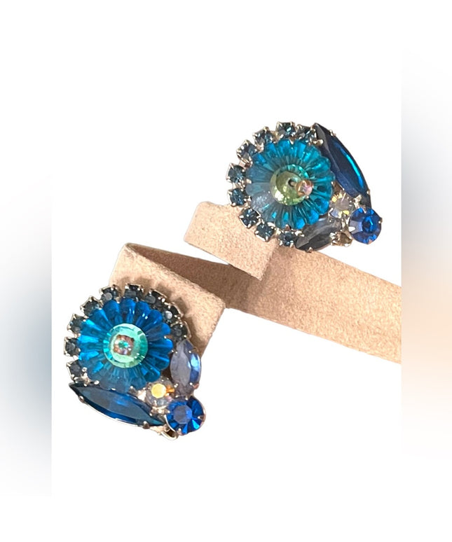 Vintage Capri Blue Rivoli Glass Juliana fancy D&E clip on esrrings