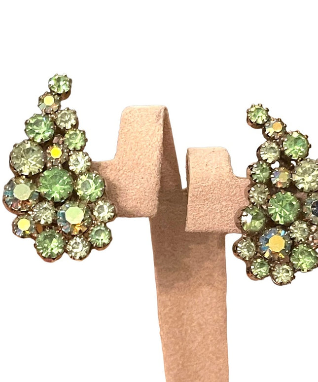 Vintage Uranium Glass? Weiss Unsigned green crystal rhinestone leaf earrings