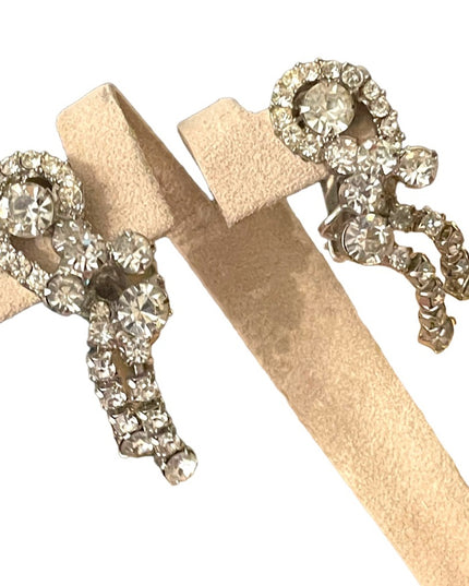 Vintage 1960s silver finish crystal rhinestone clip on dangle earrings event