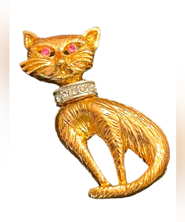 Vintage Whimsical gold finish RUBY eye rhinestone JJI Kincaid Cat kitty brooch