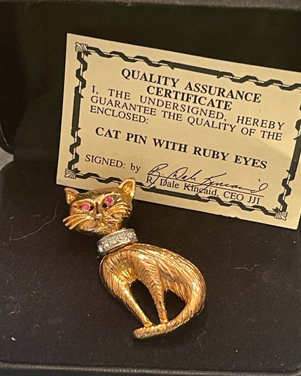 Vintage Whimsical gold finish RUBY eye rhinestone JJI Kincaid Cat kitty brooch