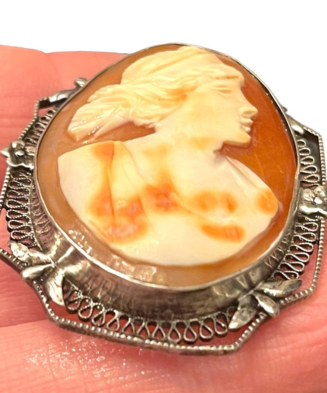 Antique Art Deco filagree sterling silver 925 hand carved shell cameo brooch