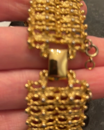 Vintage high quality RHAPSODY gold chunky watch windup