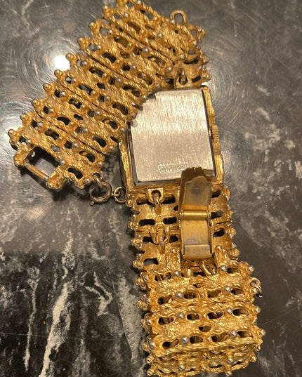 Vintage high quality RHAPSODY gold chunky watch windup