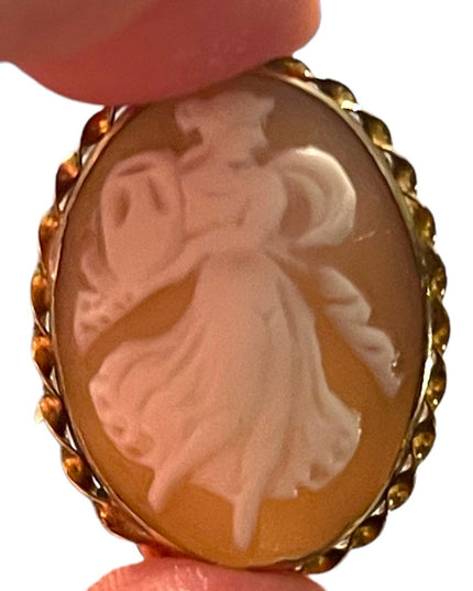 Vintage 1950s Sterling silver 925 gold plt Italy walking angel carved Cameo